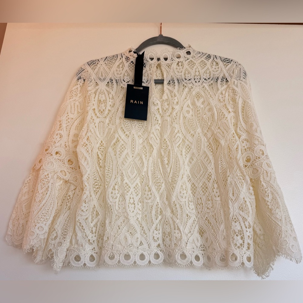 Women's Cream Lace blouse